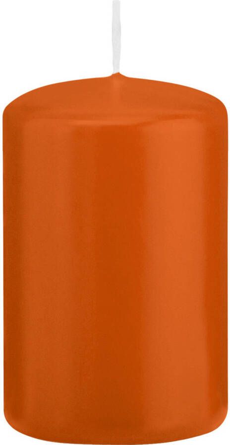 Trend Candles 1x Kaarsen oranje 5 x 8 cm 18 branduren sfeerkaarsen Stompkaarsen