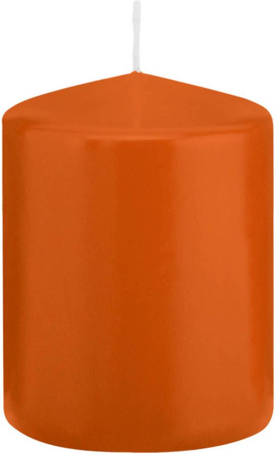 Trend Candles 1x Oranje cilinderkaarsen stompkaarsen 6 x 8 cm 29 branduren Geurloze kaarsen oranje Woondecoraties Stompkaarsen