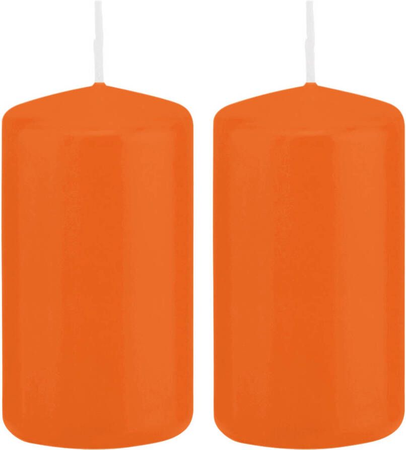 Trend Candles 2x Oranje cilinderkaarsen stompkaarsen 5 x 10 cm 23 branduren Stompkaarsen
