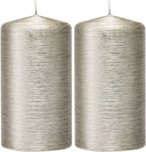 Trend Candles 2x Zilveren cilinderkaars stompkaars 7 x 13 cm 25 branduren Geurloze zilverkleurige kaarsen Woondecoraties Stompkaarsen