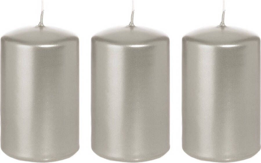 Trend Candles 3x Zilveren cilinderkaarsen stompkaarsen 5 x 8 cm 18 branduren Stompkaarsen