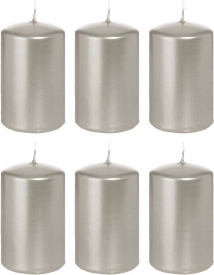 Trend Candles 6x Zilveren cilinderkaarsen stompkaarsen 5 x 8 cm 18 branduren Stompkaarsen