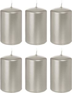 Trend Candles 6x Zilveren cilinderkaarsen stompkaarsen 5 x 8 cm 18 branduren Stompkaarsen
