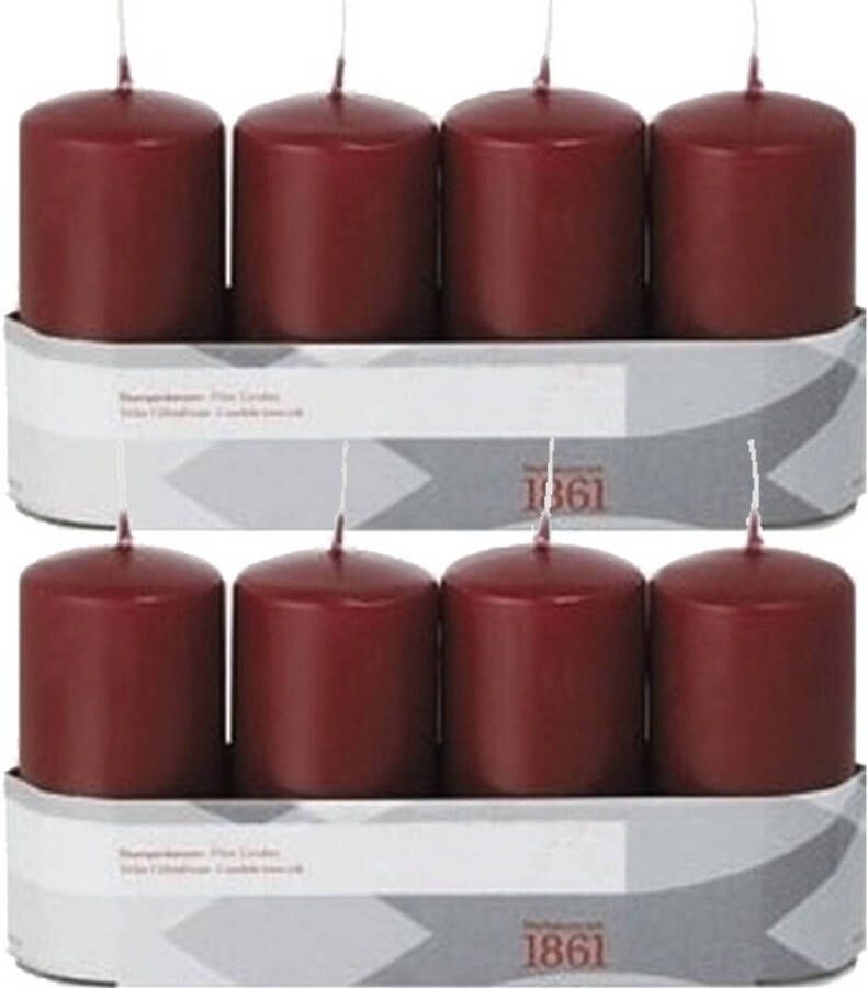 Trend Candles 8x Kaarsen bordeauxrood 5 x 10 cm 18 branduren sfeerkaarsen Stompkaarsen