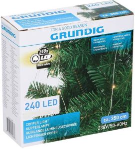 Voordeeldrogisterij Grundig Lichtsnoer koper 240 LED warm wit 8 functies