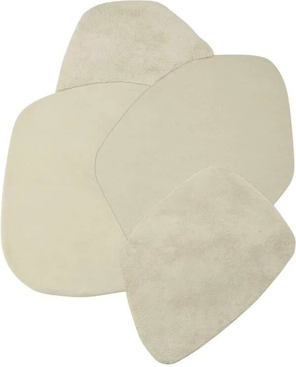 AYTM Mola vloerkleed 209x288 cream