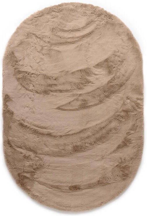 Tapeso Ovaal hoogpolig vloerkleed Comfy plus taupe 200x300 cm
