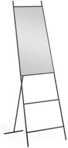 Kave Home Norland Passpiegel norland van zwart metaal 55 x 166 cm