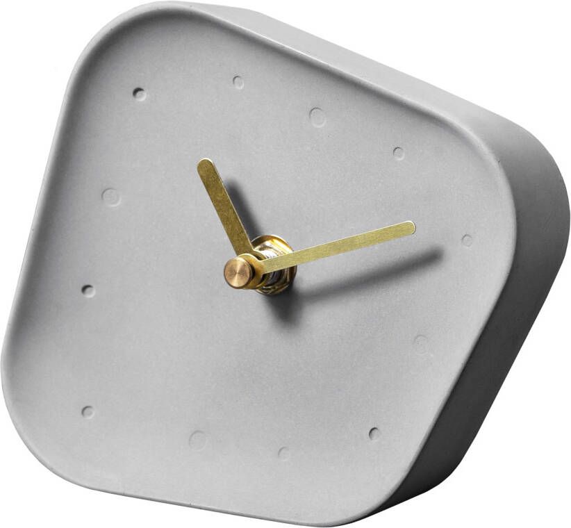 QUVIO Tafelklok beton asymmetrisch met gouden wijzers Grijs