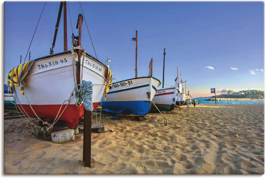 Artland Artprint op linnen Vissersboten aan het strand