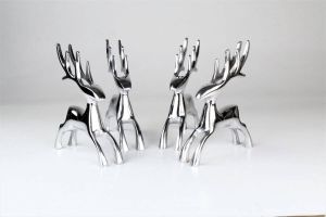 ARTRA Decoratief figuur Overgordijn edelherten "Dasher" van aluminium in een set van 4 sculpturen (1 stuk)