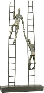 Casablanca by Gilde Decoratief figuur Sculptuur rise bronskleur Decoratief object hoogte 43 cm figuren op metalen ladder antiek-finish met teksthanger woonkamer (1 stuk)