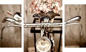 Conni Oberkircher´s Beeld met klok Old citybike oude fiets met decoratieve klok vintage (set)