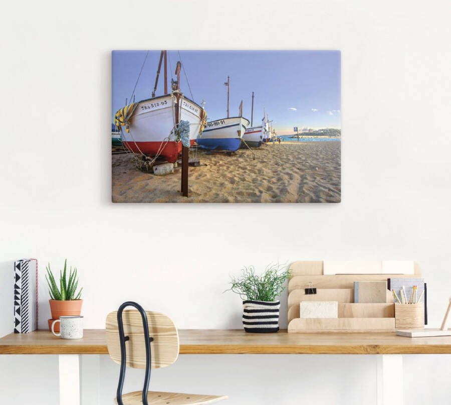 Artland Artprint op linnen Vissersboten aan het strand