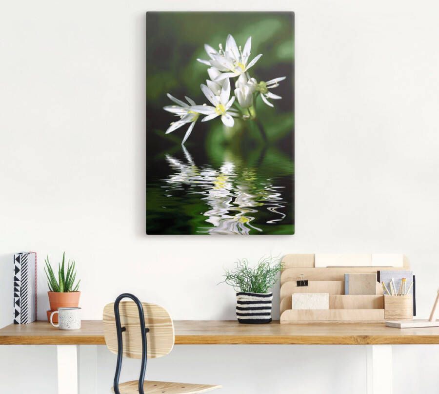 Artland Artprint Wildeknoflookbloemen met waterspiegeling als artprint op linnen poster in verschillende formaten maten