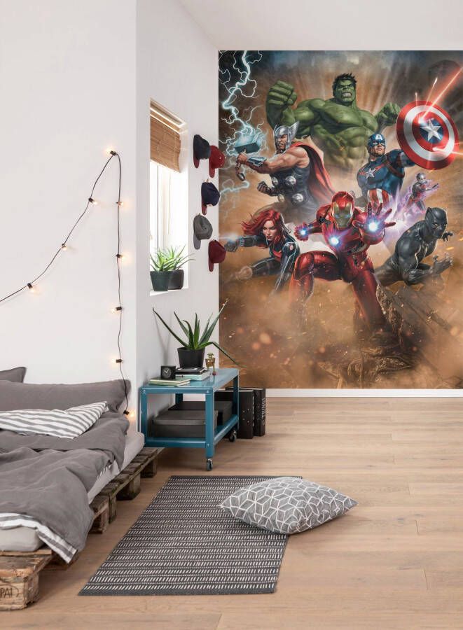 Komar Vliesbehang Avengers Superpower