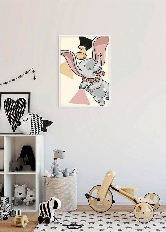 Komar Wanddecoratie Dumbo Angles Wanddecoratie voor de kinderkamer zonder lijst