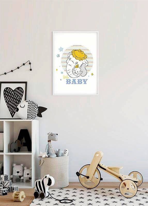 Komar Wanddecoratie Dumbo Little baby Wanddecoratie voor de kinderkamer zonder lijst