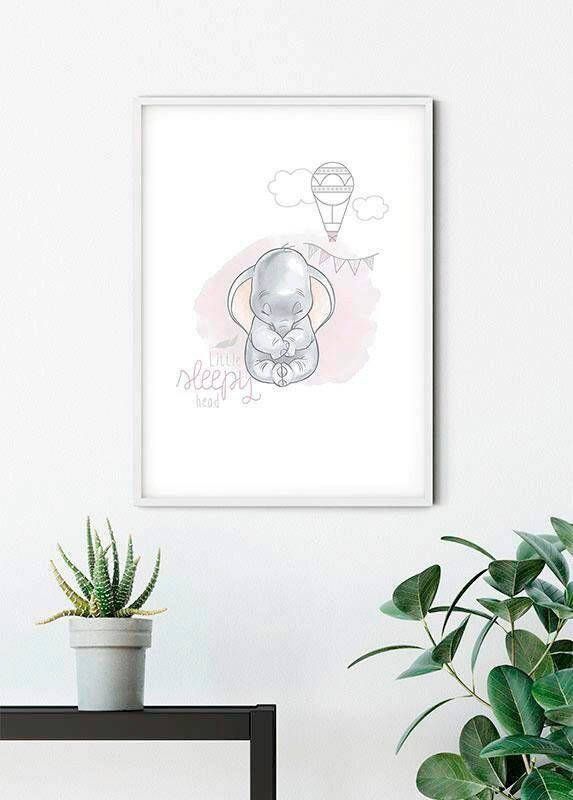 Komar Wanddecoratie Dumbo Sleepy Wanddecoratie voor de kinderkamer zonder lijst