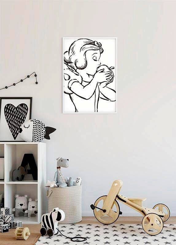 Komar Wanddecoratie Snow White Apple Bite white Wanddecoratie voor de kinderkamer zonder lijst (1 stuk)