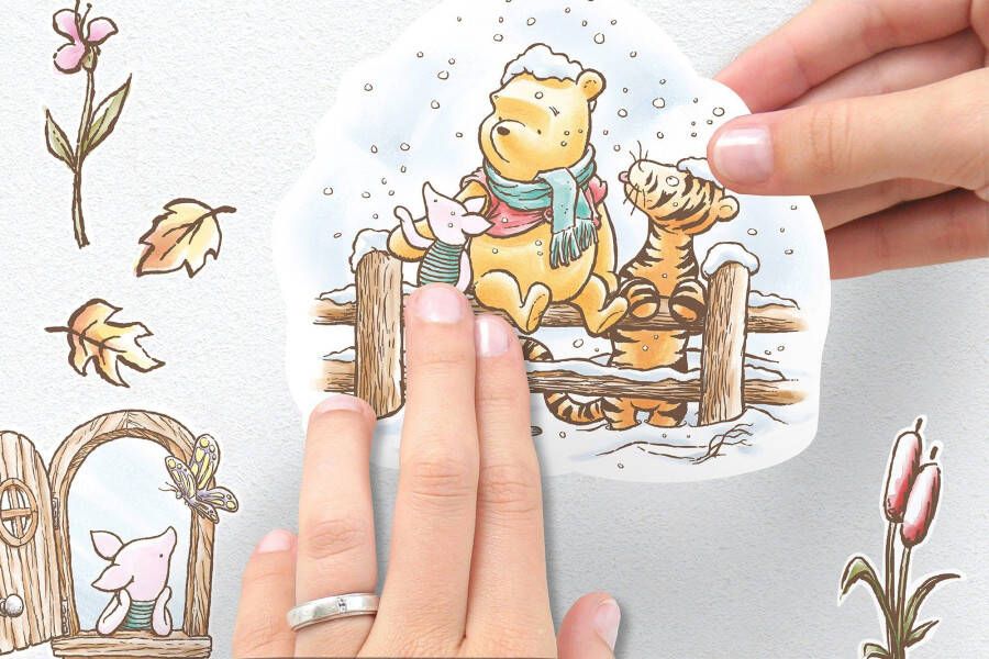 Komar Wandfolie Winnie the Pooh Adventures 50x70 cm (breedte x hoogte) zelfklevende wandtattoo (61-delig)