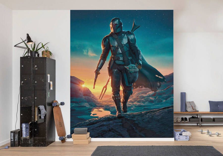 Komar Fotobehang Vlies fotobehang The Mandalorian Gunslingers grootte 200 x 250 cm (1 stuk)