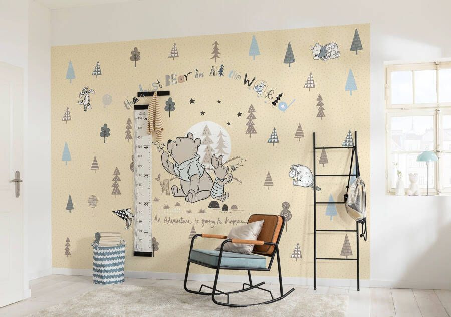 Komar Fotobehang Winnie the Pooh Best Bear 400 x 280 cm (breedte x hoogte) behang vlies woonkamer slaapkamer (1 stuk)