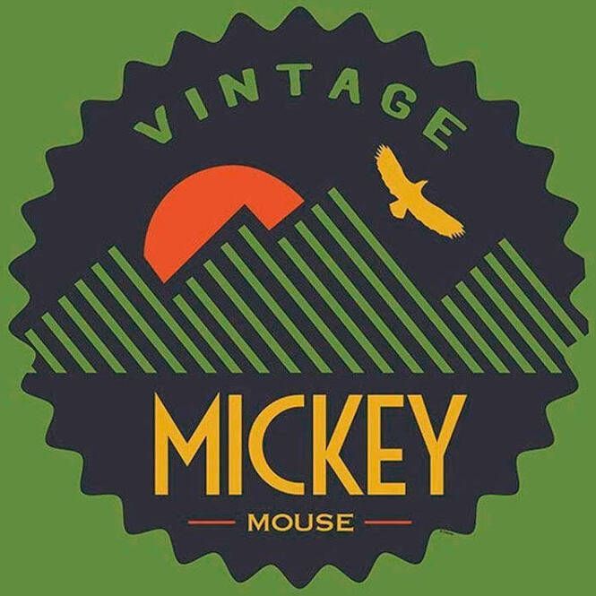 Komar Wanddecoratie Mickey Mouse Vintage Wanddecoratie voor de kinderkamer zonder lijst (1 stuk)