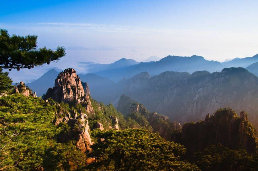 Papermoon Fotobehang Berg Huangshan Vliesbehang eersteklas digitale print