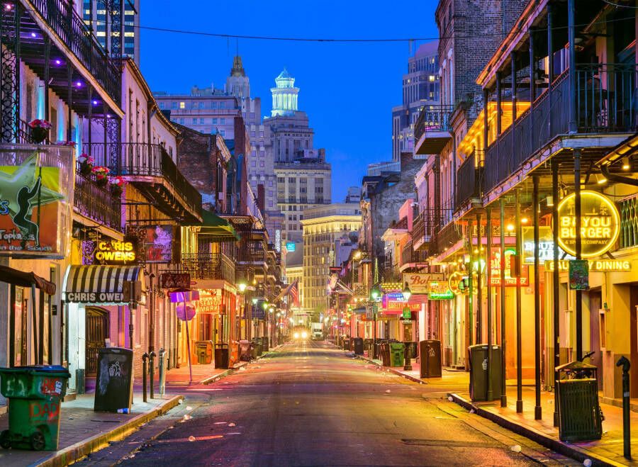 Papermoon Fotobehang Bourbon Street New Orleans