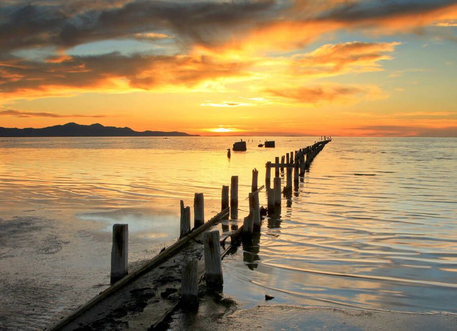 Papermoon Fotobehang Great Salt Lake Sunset