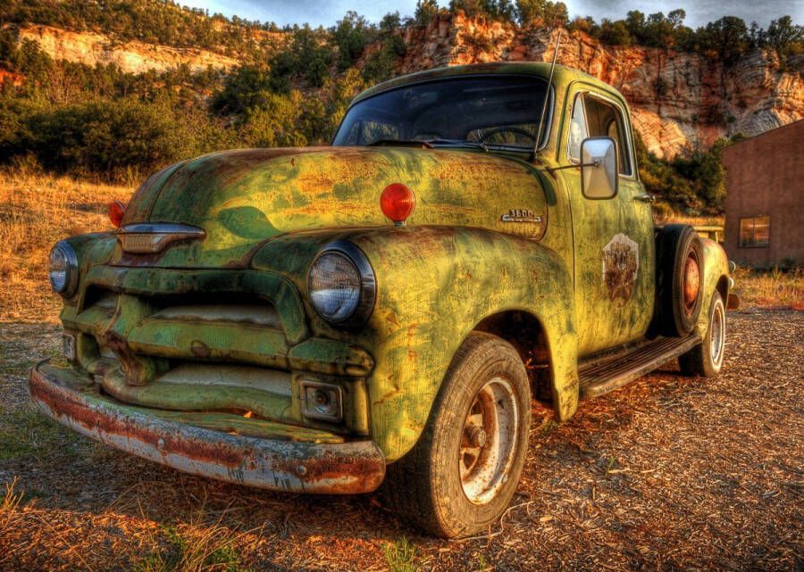 Papermoon Fotobehang Vintage pick-up truck Vliesbehang eersteklas digitale print