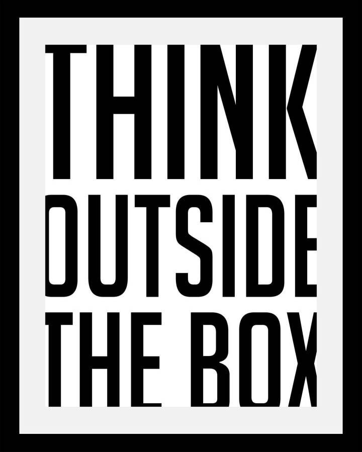 Queence Wanddecoratie Think outside HD premium posterdruk incl. houten lijst