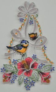 Stickereien Plauen Vensterbeeld Vogel met hibiscus (1 stuk)