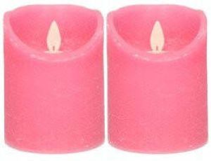 Anna's Collection 2x Fuchsia roze LED kaarsen stompkaarsen 10 cm Luxe kaarsen op batterijen met bewegende vlam LED kaarsen