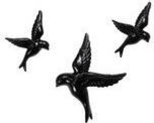 Anna's Collection Set van 3x stuks polystone zwaluw vogel beeldjes zwart Tuin decoratie dieren beelden Tuinbeelden