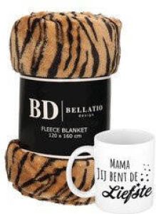 Bellatio Design Cadeau moeder set Fleece plaid deken tijger print met Mama jij bent de liefste mok Mama ontspanning cadeau kerst moederdag verjaardag Plaids