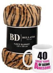 Bellatio Design Cadeau verjaardag 40 jaar vrouw Fleece plaid deken tijger print met 40 great years awesome mok Plaids