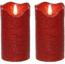 Merkloos 3x stuks LED kaars stompkaars kerst rood 13 cm flakkerend Kerst diner tafeldecoratie Home deco kaarsen LED kaarsen