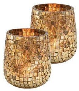 Merkloos Set van 2x stuks glazen design windlicht kaarsenhouder in de kleur mozaiek champagne goud met formaat 11 x 10 cm. Voor waxinelichtjes Waxinelichtjeshouders