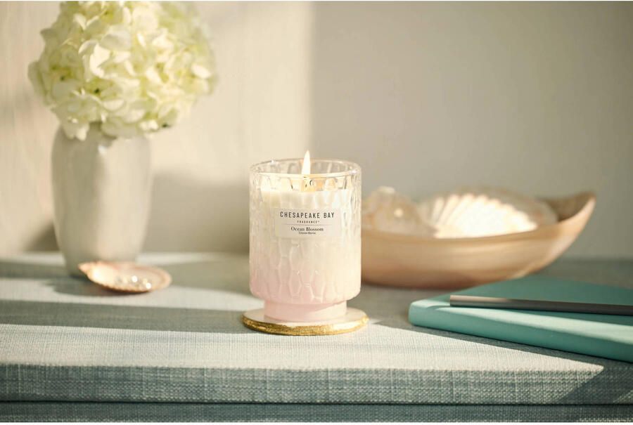 Chesapeake Bay Fragrance geurkaars Ocean Blossom Medium - Foto 2