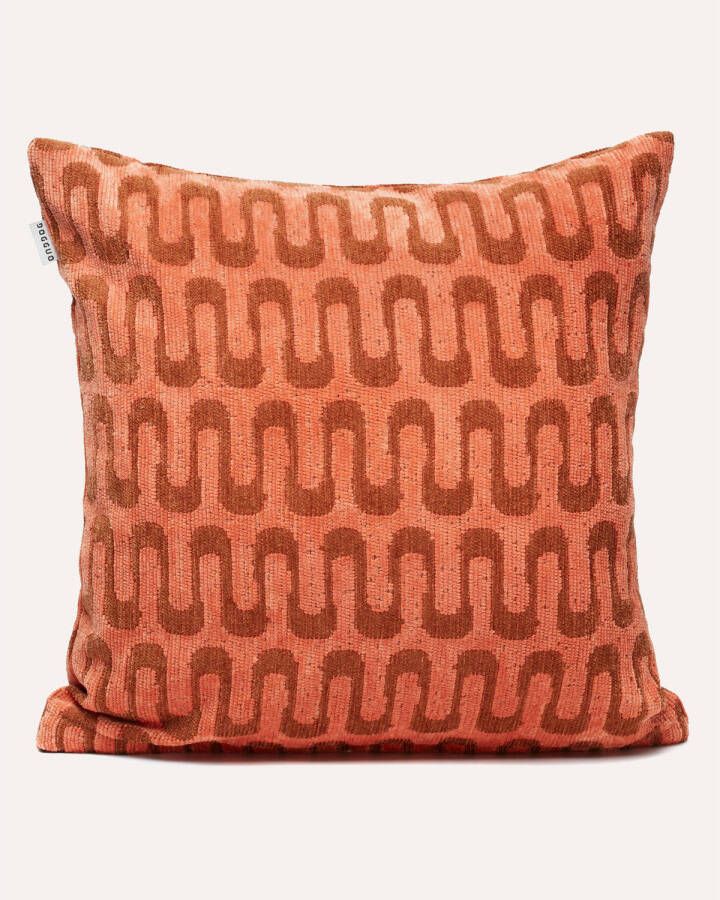 Dogguo Sierkussen RETRO-WAVE-CUSHION-APRICOT BROWN (50X50 cm)