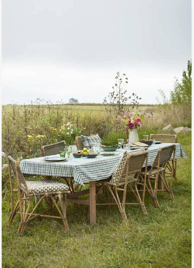 Madam Stoltz matraskussen (45x45 cm)