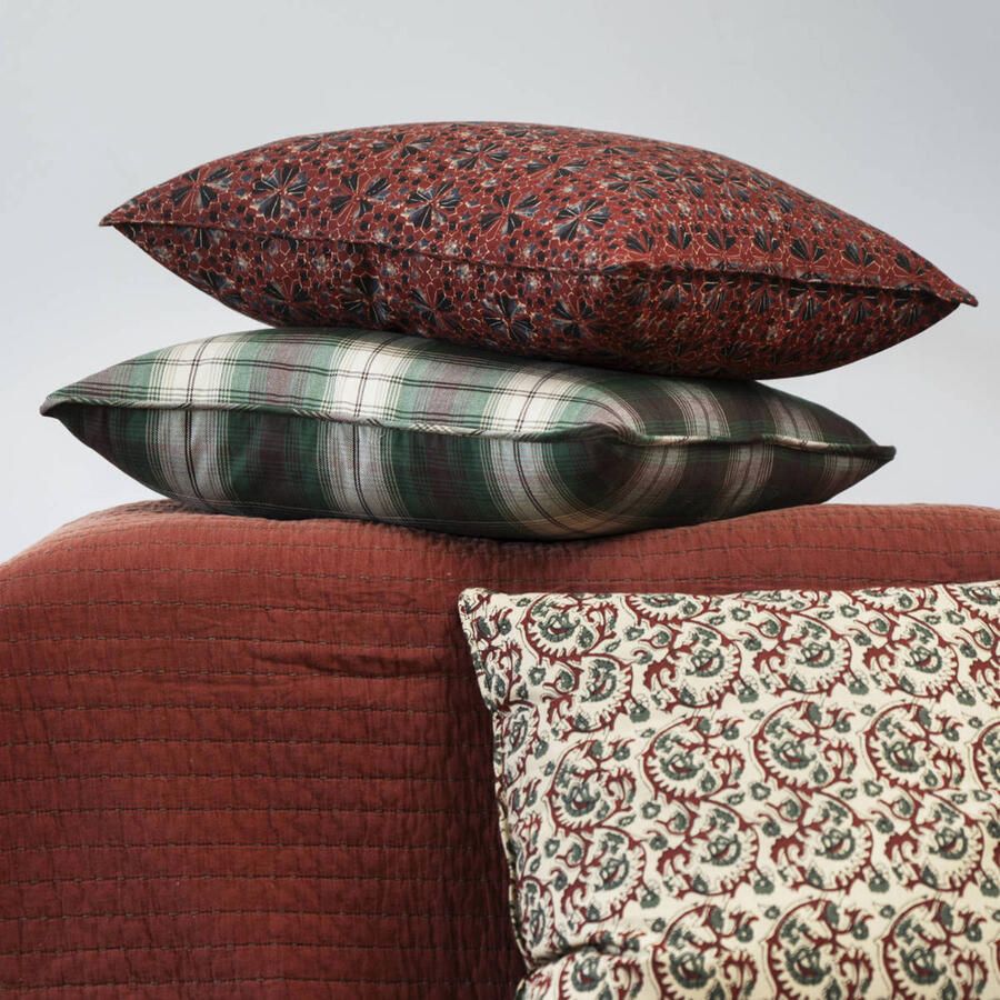 Madam Stoltz sierkussenhoes (50x50 cm)