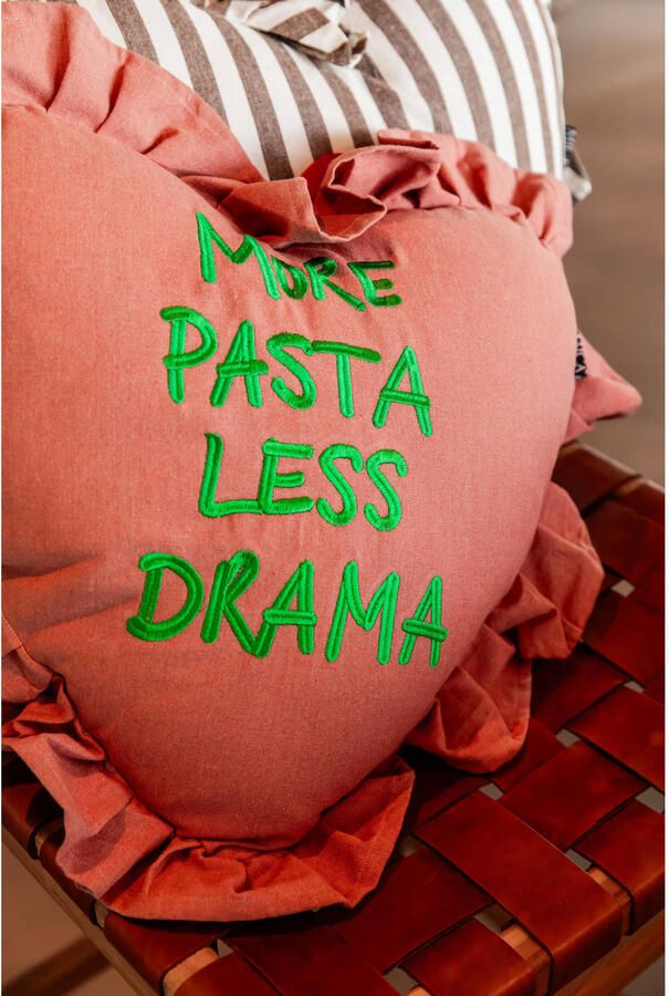 Mica Decorations sierkussen More pasta Less drama (45x45 cm) - Foto 2