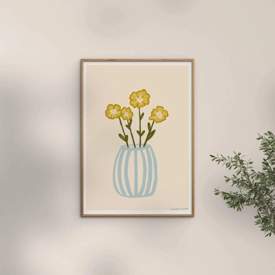 Poster & Frame Poster Engberg Studio Yellow Flowers in a Blue Vase (70 x 100 cm) - Foto 2