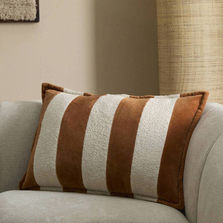 Studio LIVIT sierkussen Julian (40x60 cm)