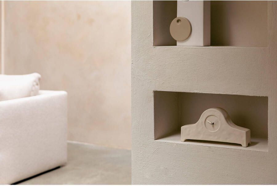 Zuiver Grandma Klok Beige