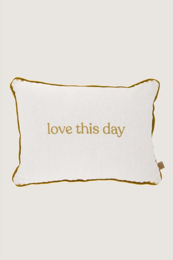 Zusss sierkussen Love this day (35x25 cm)