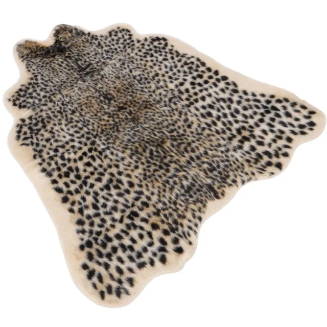 Unyqoos Stijlvol en comfortabel tapijt met luipaardprint voor diverse ruimtes zwart